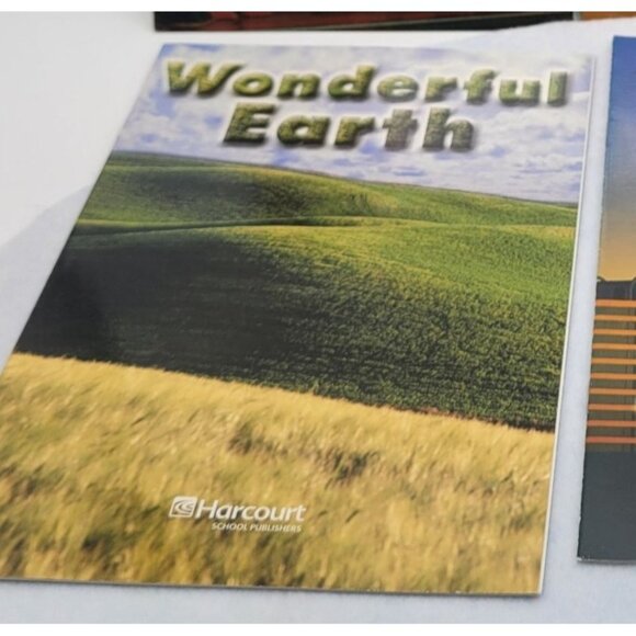 Harcourt School Publishers Grades K - 3 Huge Lot of 34 Leveled Readers - BK103 - Picture 6 of 10